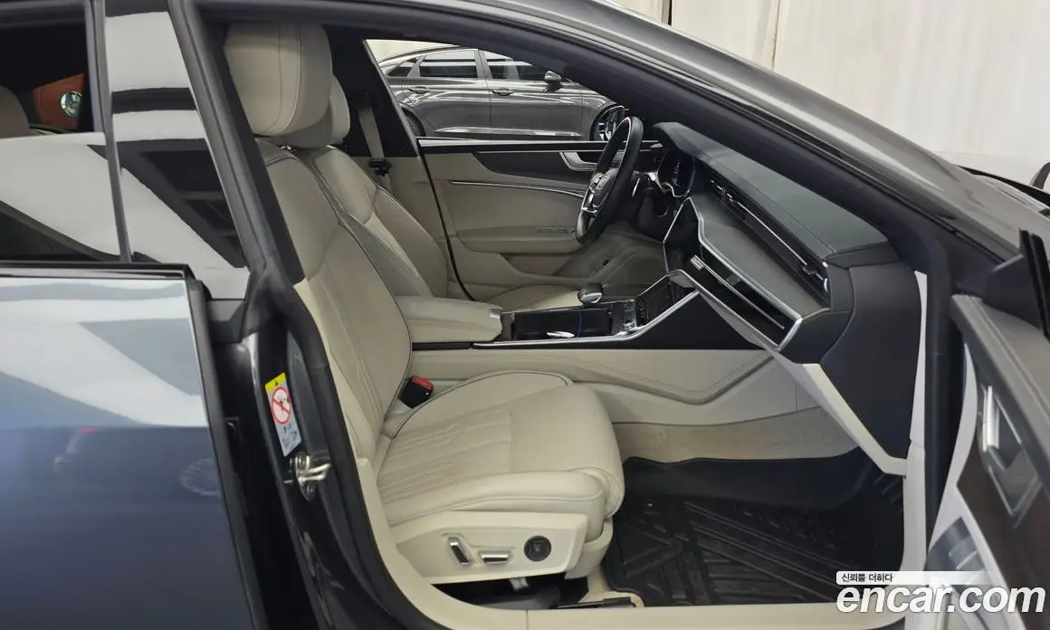 Audi A7 2022 3.0 автомат (гидро), фото 11