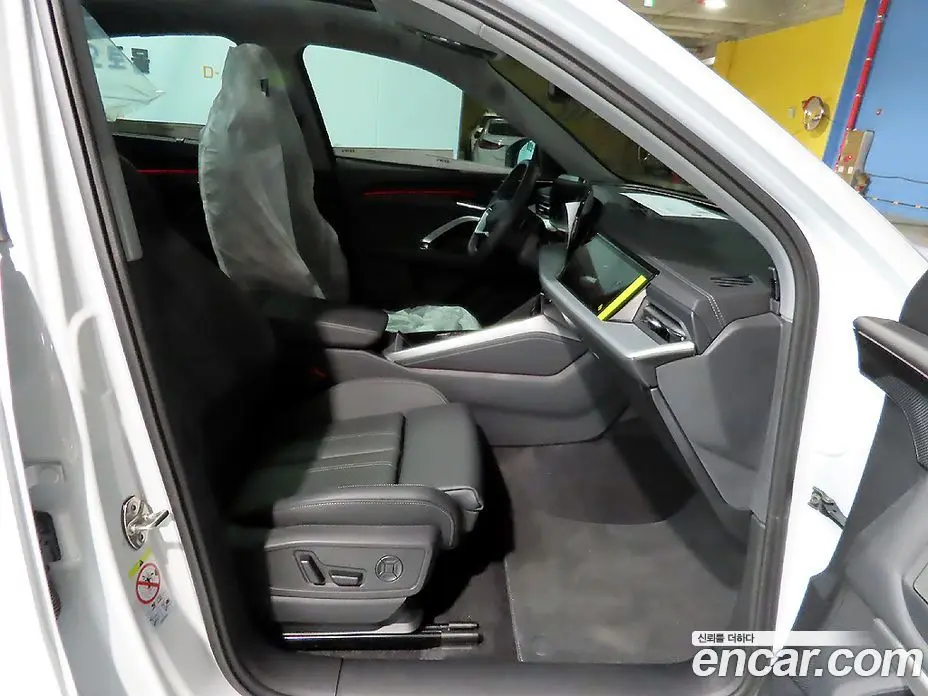 Audi Q5 2025 2.0 автомат (гидро), фото 10