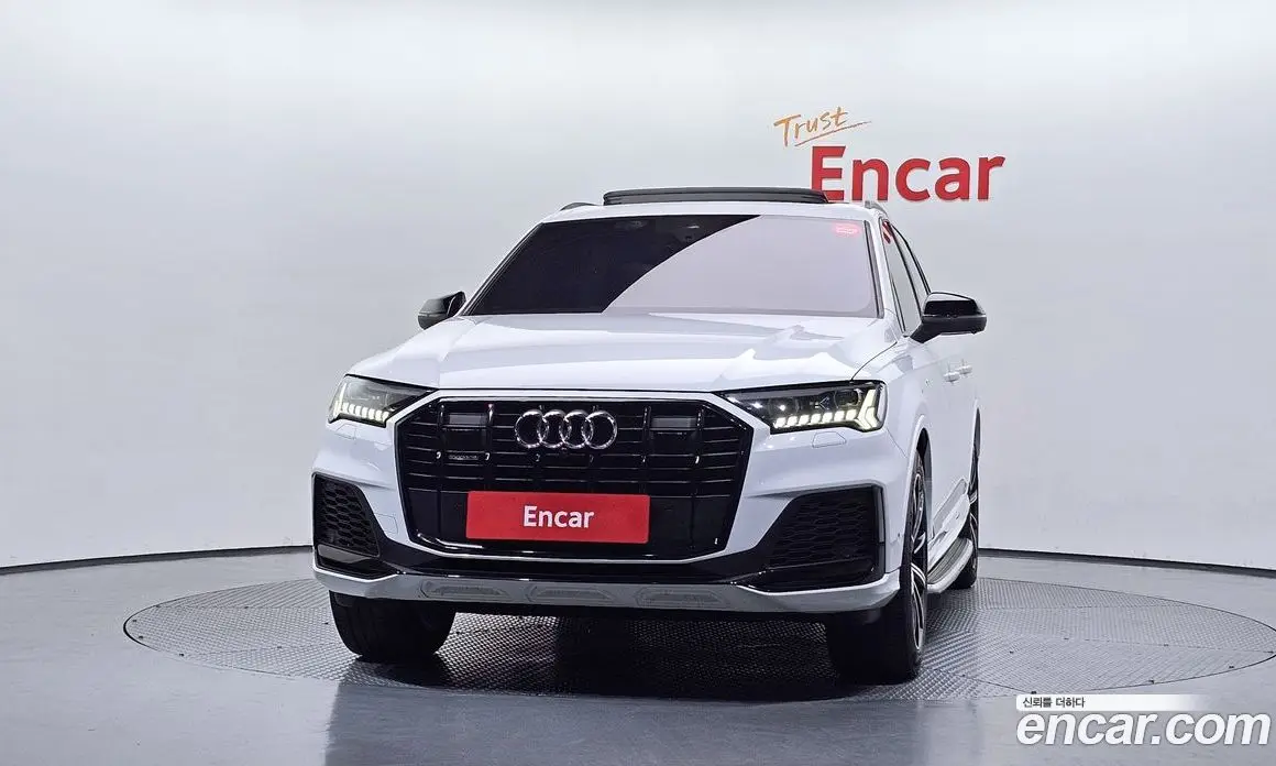 Audi Q7 2021 3.0 автомат (гидро), фото 3 Audi Q7 2021 3.0 автомат (гидро), фото 3