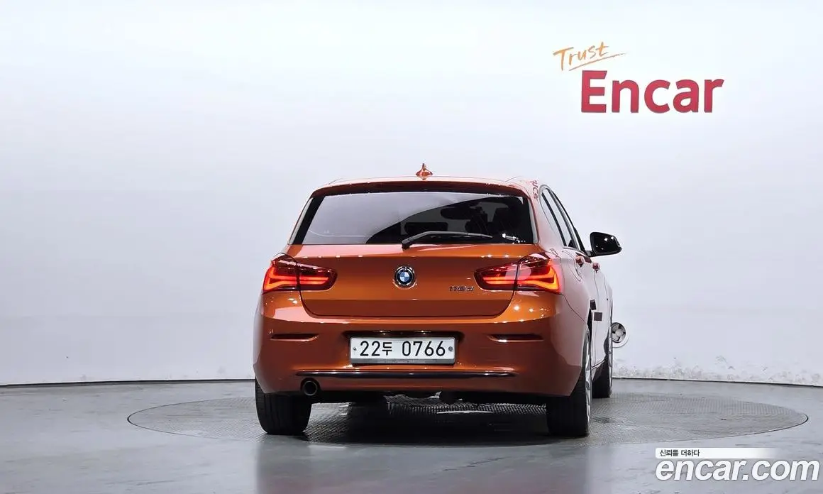 BMW 1 серия 2015 2.0 автомат (гидро), фото 4