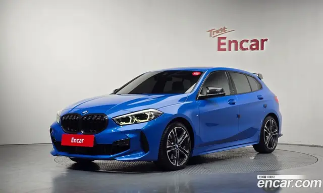 BMW 1 серия, 2023, 39 390 км