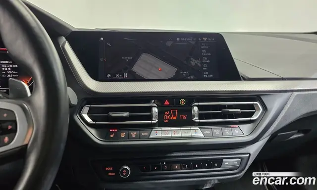 BMW 1 серия 2023 2.0 автомат (гидро), миниатюра 12