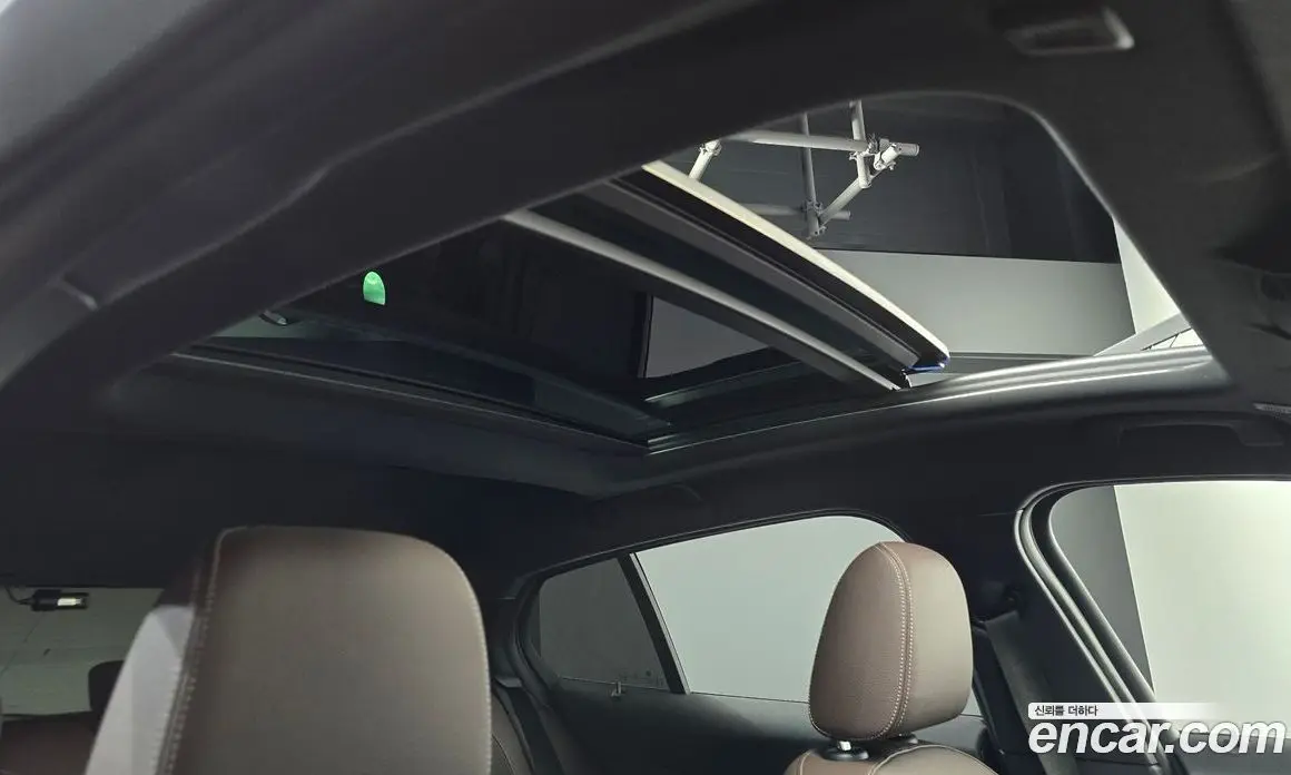 BMW 1 серия 2023 2.0 автомат (гидро), фото 17