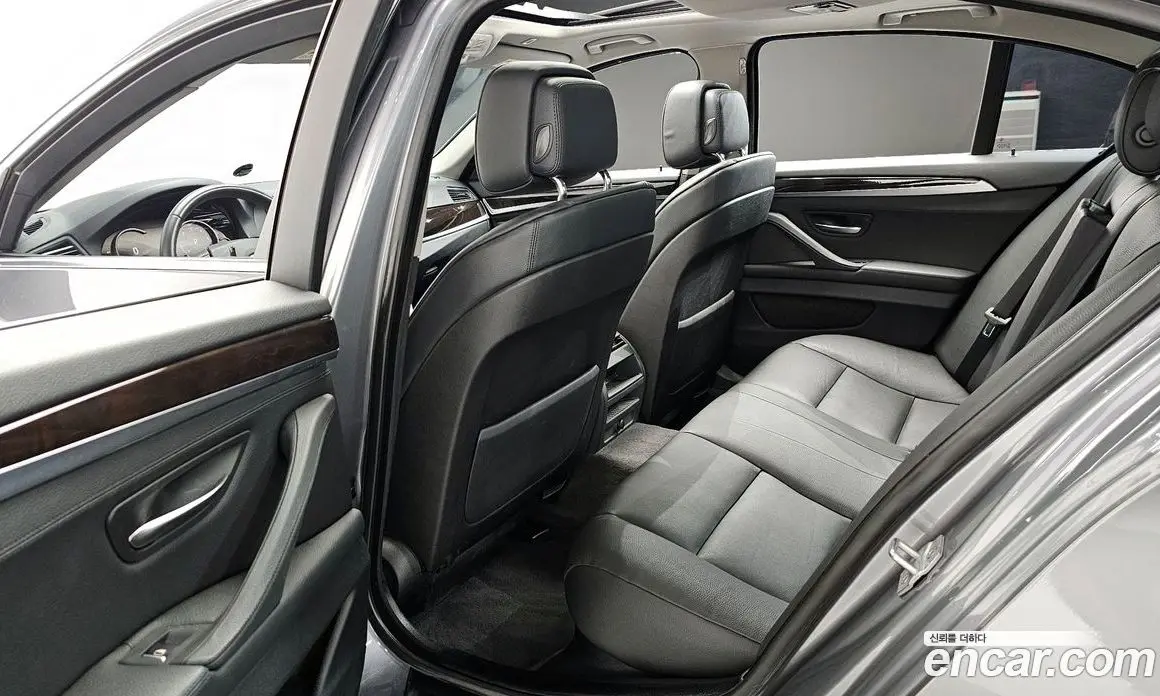 BMW 5 серия 2013 2.0 автомат (гидро), фото 11