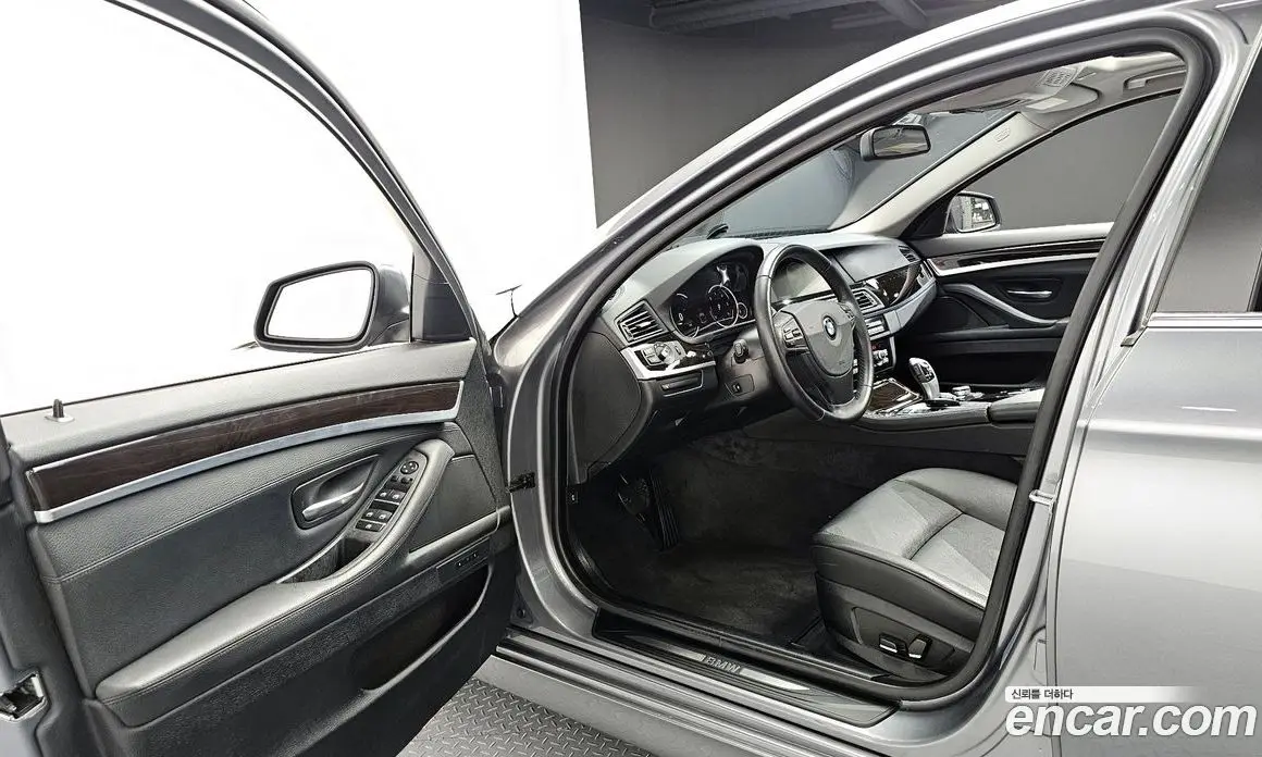 BMW 5 серия 2013 2.0 автомат (гидро), фото 10