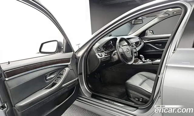 BMW 5 серия 2013 2.0 автомат (гидро), миниатюра 10