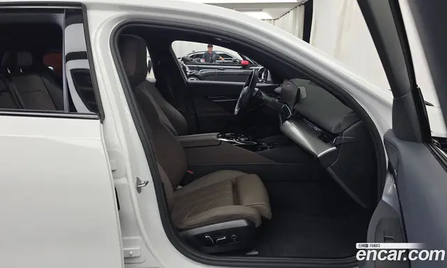 BMW 5 серия 2025 2.0 автомат (гидро), миниатюра 11