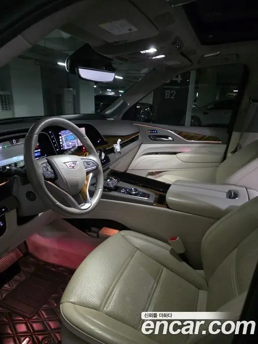Cadillac Escalade 2022 6.2 автомат (гидро), фото 17 Cadillac Escalade 2022 6.2 автомат (гидро), фото 17