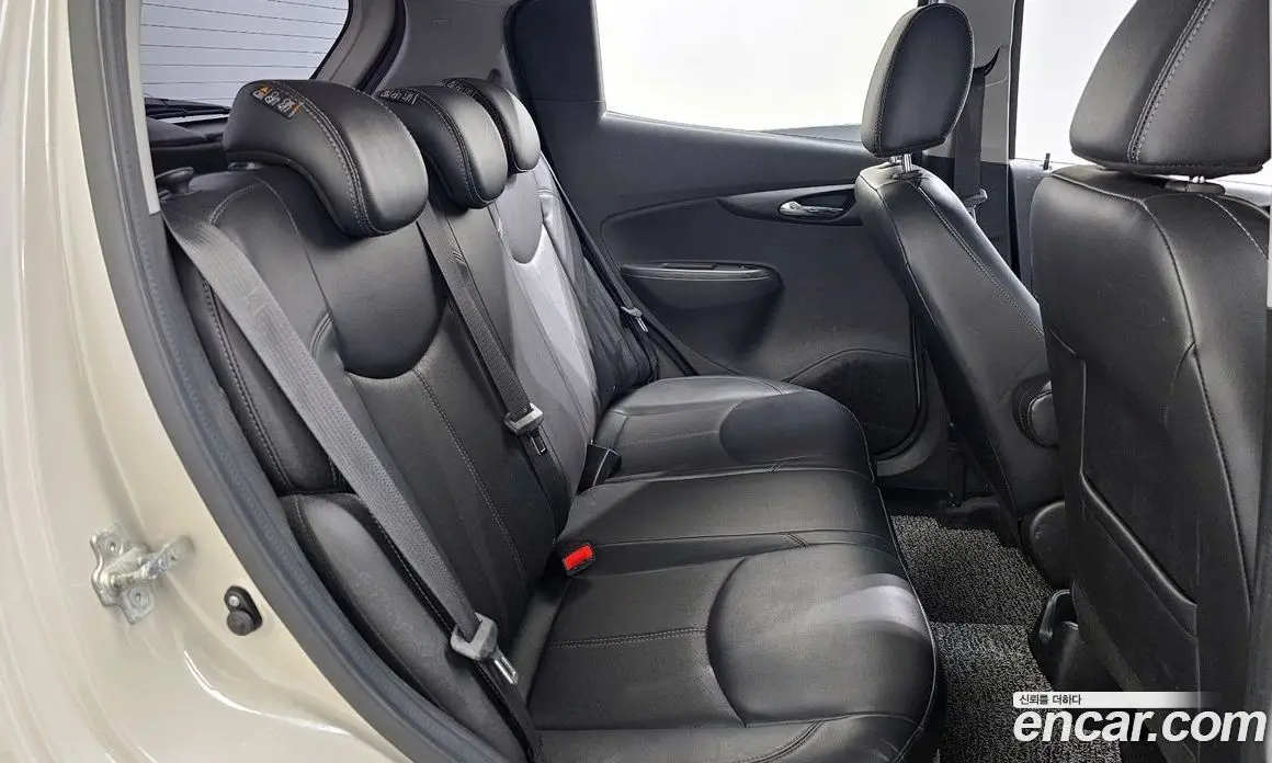 Chevrolet Spark 2016 1.0 автомат (гидро), фото 13