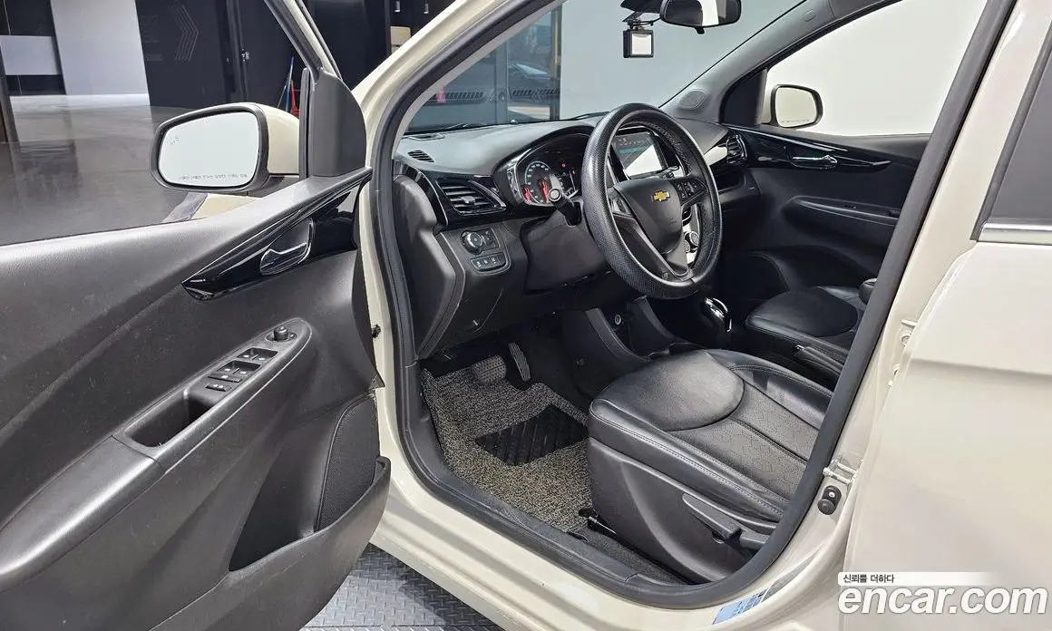 Chevrolet Spark 2016 1.0 автомат (гидро), фото 10