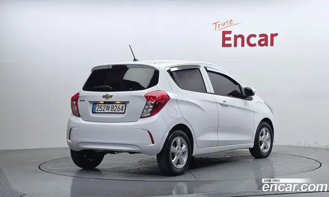 Chevrolet Spark 2019 1.0 автомат (гидро), миниатюра 2