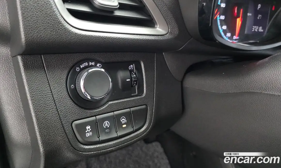 Chevrolet Spark 2019 1.0 автомат (гидро), фото 19