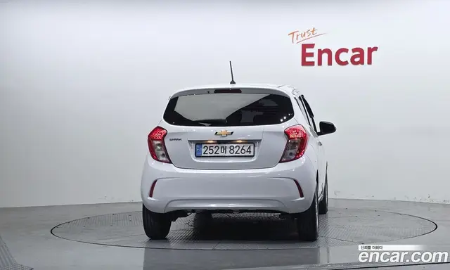 Chevrolet Spark 2019 1.0 автомат (гидро), миниатюра 4