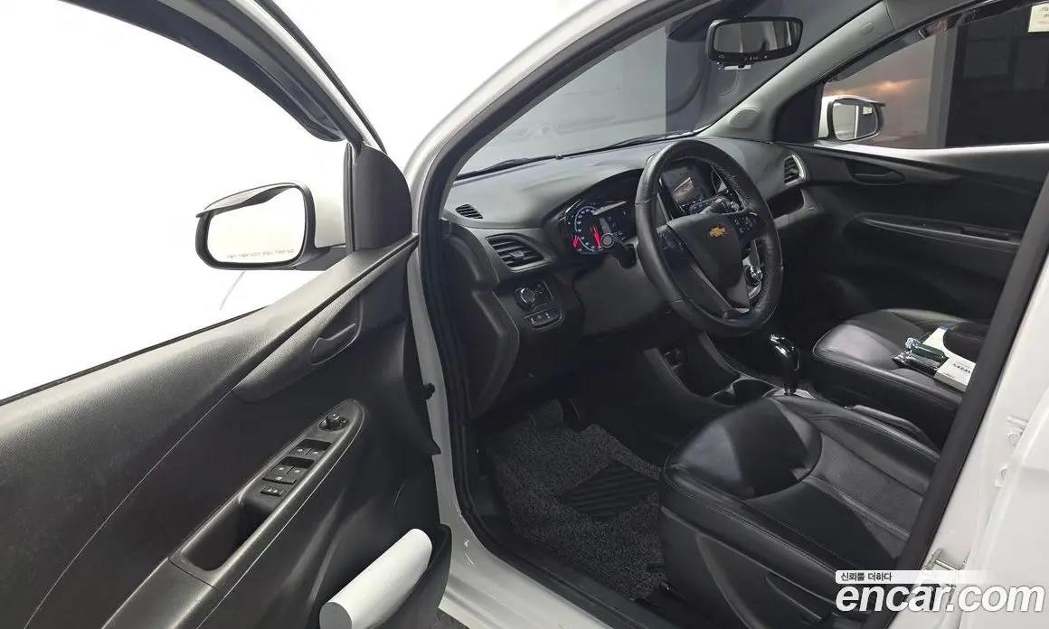 Chevrolet Spark 2019 1.0 автомат (гидро), фото 10