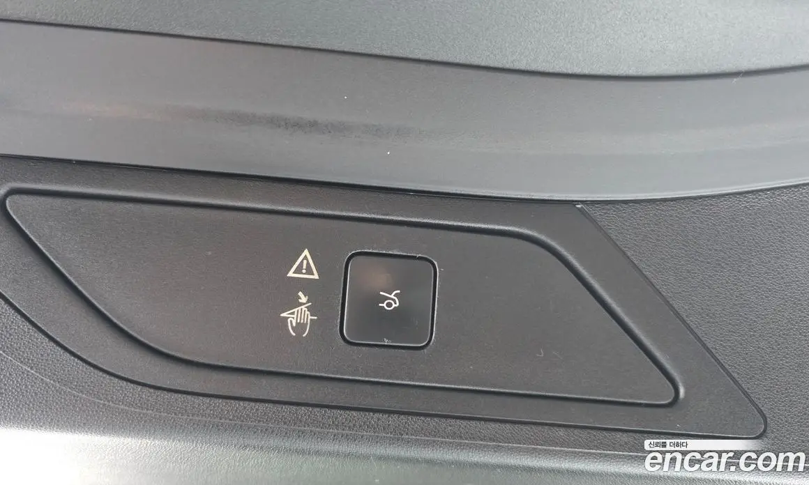 Citroen C4 Picasso 2018 1.6 автомат (гидро), фото 20 Citroen C4 Picasso 2018 1.6 автомат (гидро), фото 20