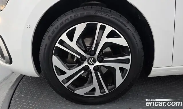 Citroen C4 Picasso 2018 1.6 автомат (гидро), миниатюра 5 Citroen C4 Picasso 2018 1.6 автомат (гидро), миниатюра 5