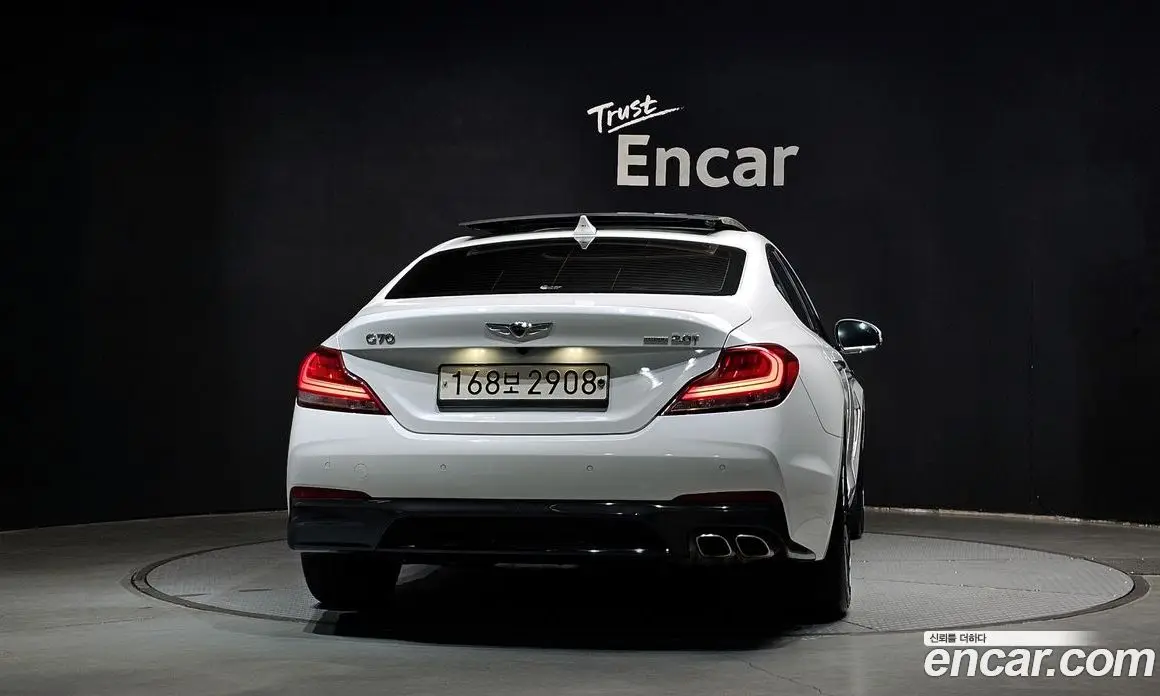 Genesis G70 2019 2.0 автомат (гидро), фото 4 Genesis G70 2019 2.0 автомат (гидро), фото 4