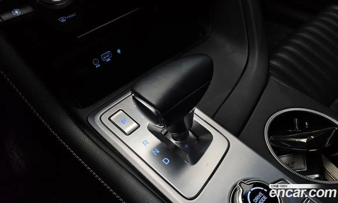 Genesis G70 2019 2.0 автомат (гидро), фото 9 Genesis G70 2019 2.0 автомат (гидро), фото 9