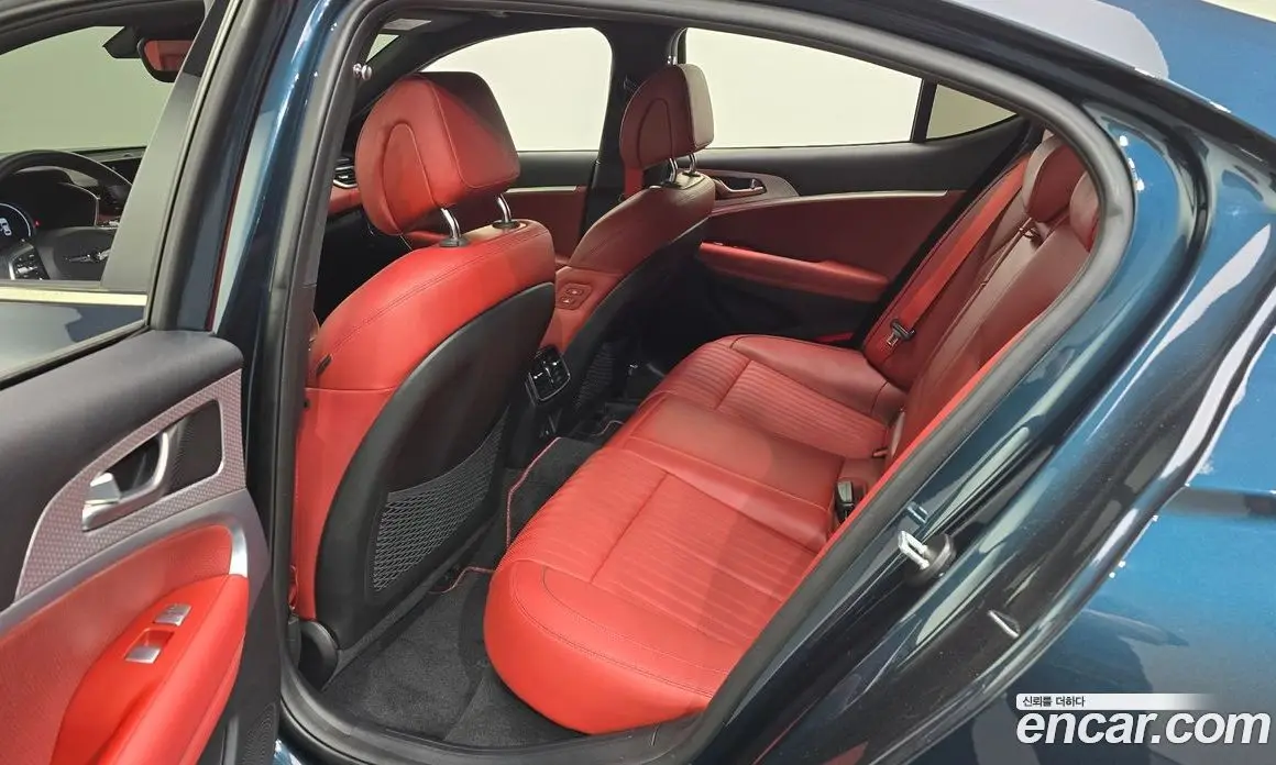 Genesis G70 2022 2.0 автомат (гидро), фото 11