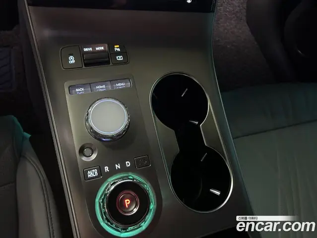 Genesis GV70 2024 2.5 автомат (гидро), миниатюра 12
