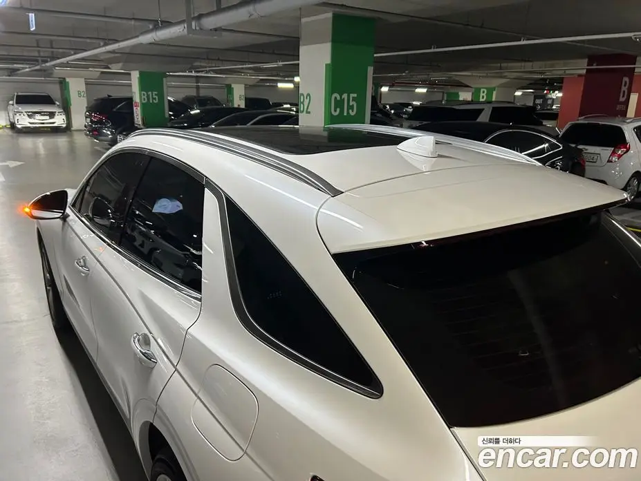 Genesis GV70 2024 2.5 автомат (гидро), фото 6 Genesis GV70 2024 2.5 автомат (гидро), фото 6