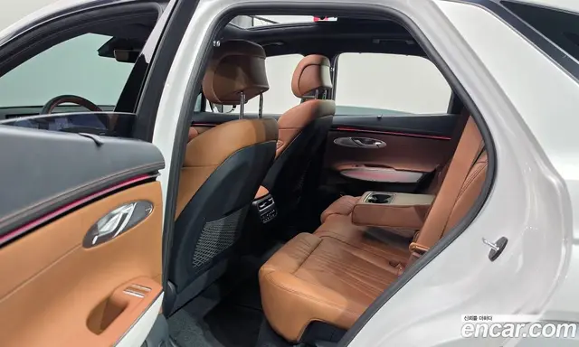 Genesis GV70 2025 2.5 автомат (гидро), миниатюра 11