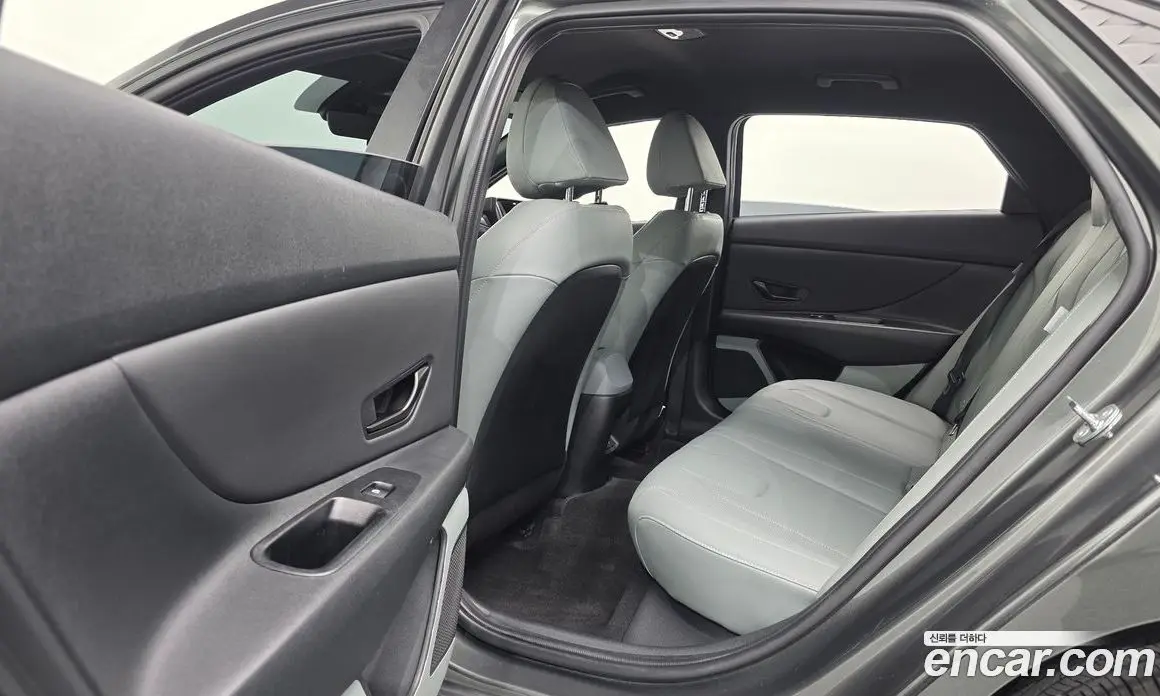 Hyundai Avante 2024 1.6 автомат (гидро), фото 18 Hyundai Avante 2024 1.6 автомат (гидро), фото 18