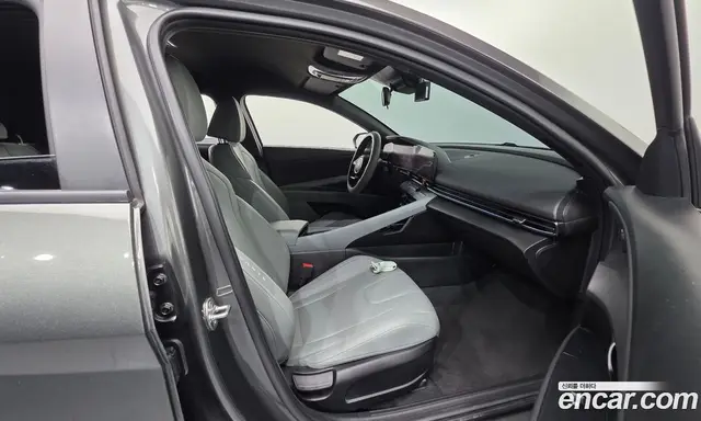 Hyundai Avante 2024 1.6 автомат (гидро), миниатюра 10 Hyundai Avante 2024 1.6 автомат (гидро), миниатюра 10