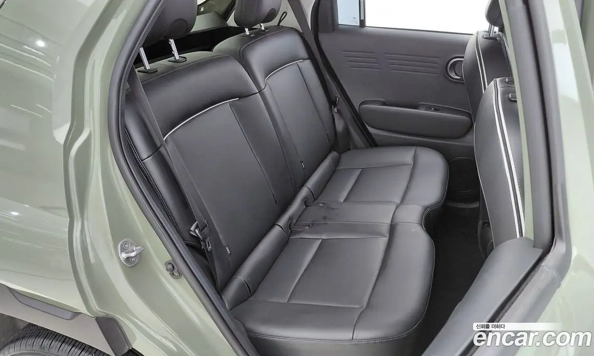 Hyundai Casper 2023 1.0 автомат (гидро), фото 11