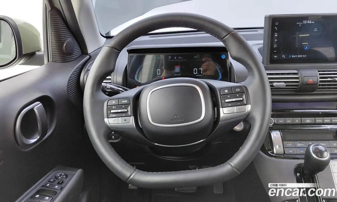Hyundai Casper 2023 1.0 автомат (гидро), фото 13