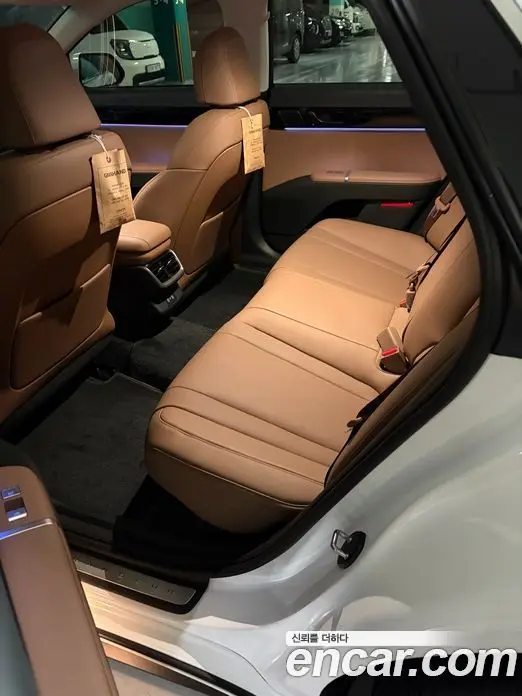 Hyundai Grandeur 2026 1.6 автомат (гидро), фото 9 Hyundai Grandeur 2026 1.6 автомат (гидро), фото 9