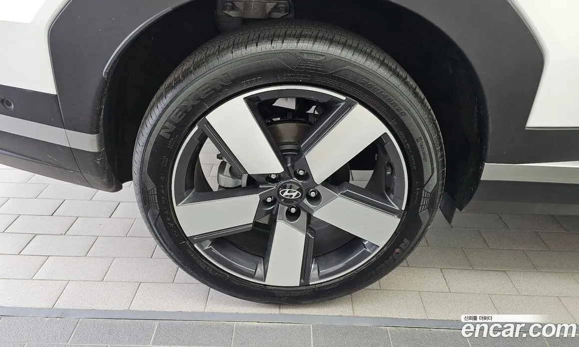 Hyundai Santa Fe 2024 2.5 автомат (гидро), фото 5 Hyundai Santa Fe 2024 2.5 автомат (гидро), фото 5
