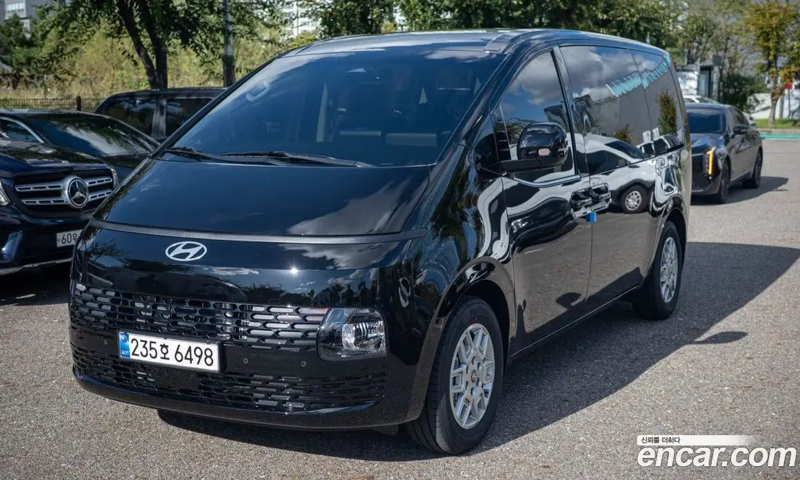 Hyundai Staria 2025 1.6 автомат (гидро), фото 1 Hyundai Staria 2025 1.6 автомат (гидро), фото 1