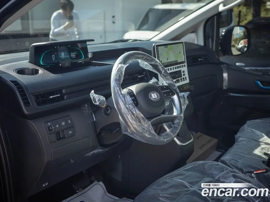 Hyundai Staria 2025 1.6 автомат (гидро), фото 15 Hyundai Staria 2025 1.6 автомат (гидро), фото 15