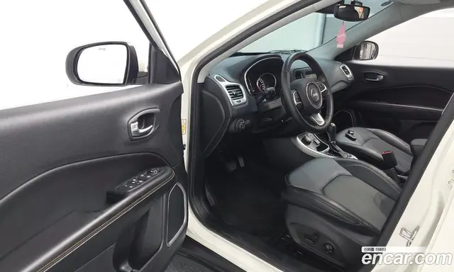 Jeep Compass 2018 2.4 автомат (гидро), миниатюра 10