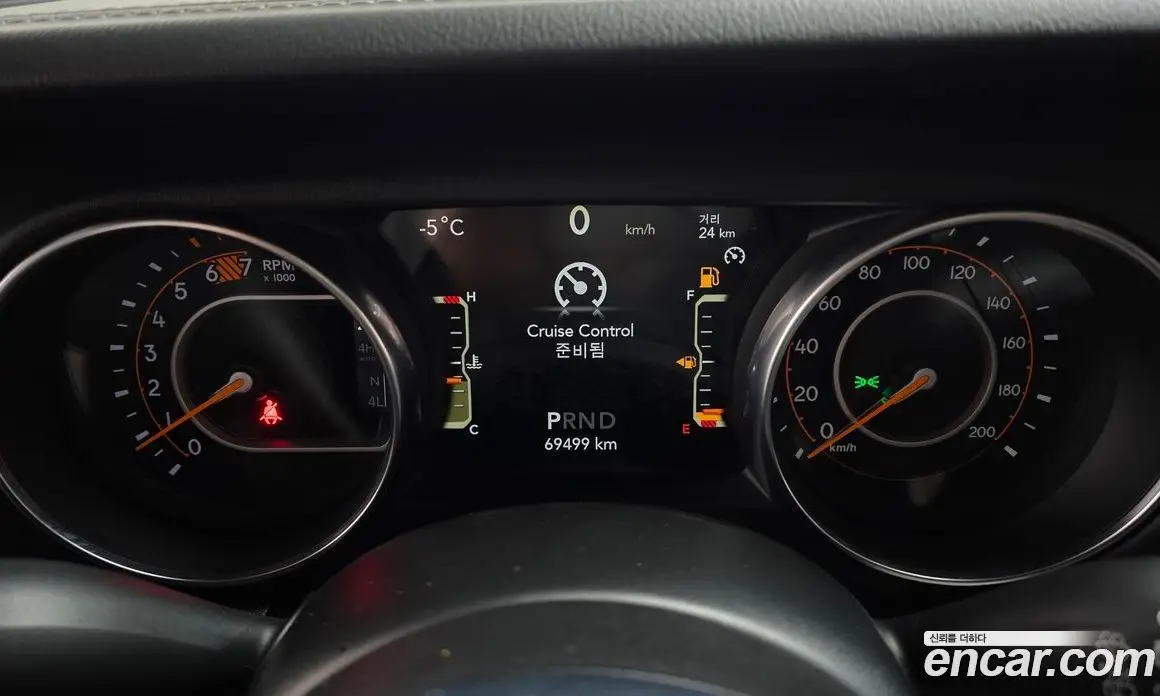 Jeep Wrangler 2021 2.0 автомат (гидро), фото 8 Jeep Wrangler 2021 2.0 автомат (гидро), фото 8
