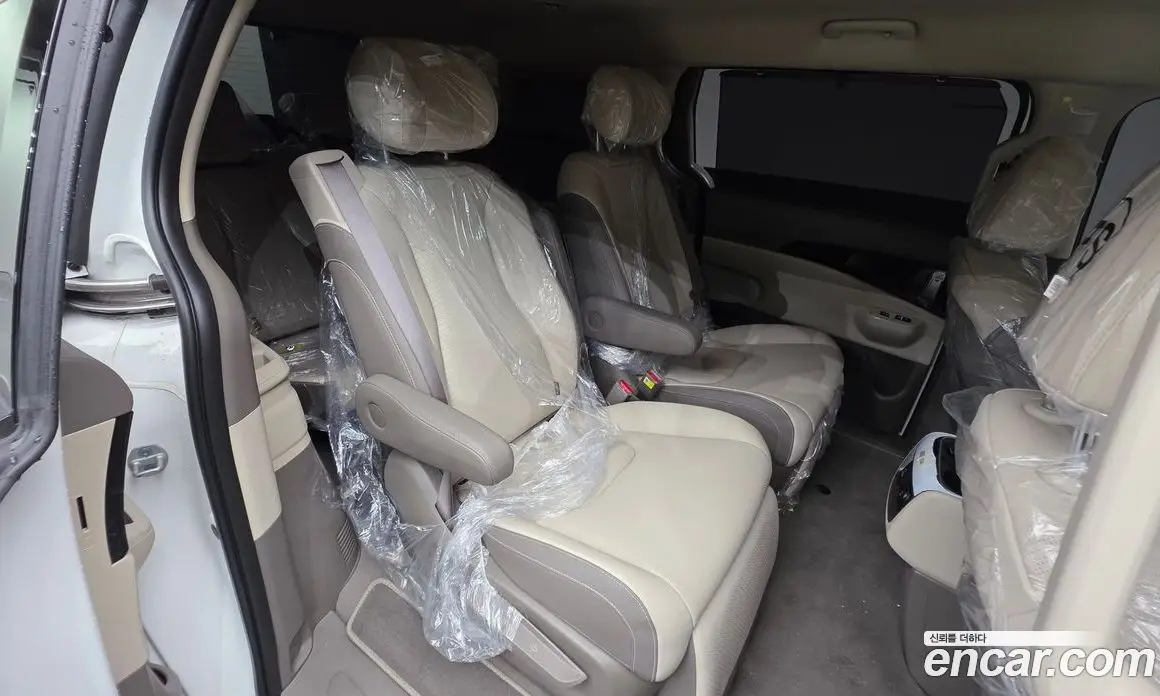 Kia Carnival 2026 1.6 автомат (гидро), фото 18 Kia Carnival 2026 1.6 автомат (гидро), фото 18