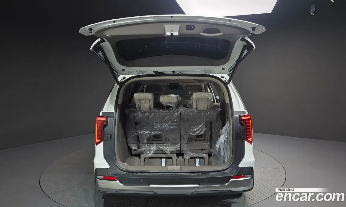 Kia Carnival 2026 1.6 автомат (гидро), фото 19 Kia Carnival 2026 1.6 автомат (гидро), фото 19