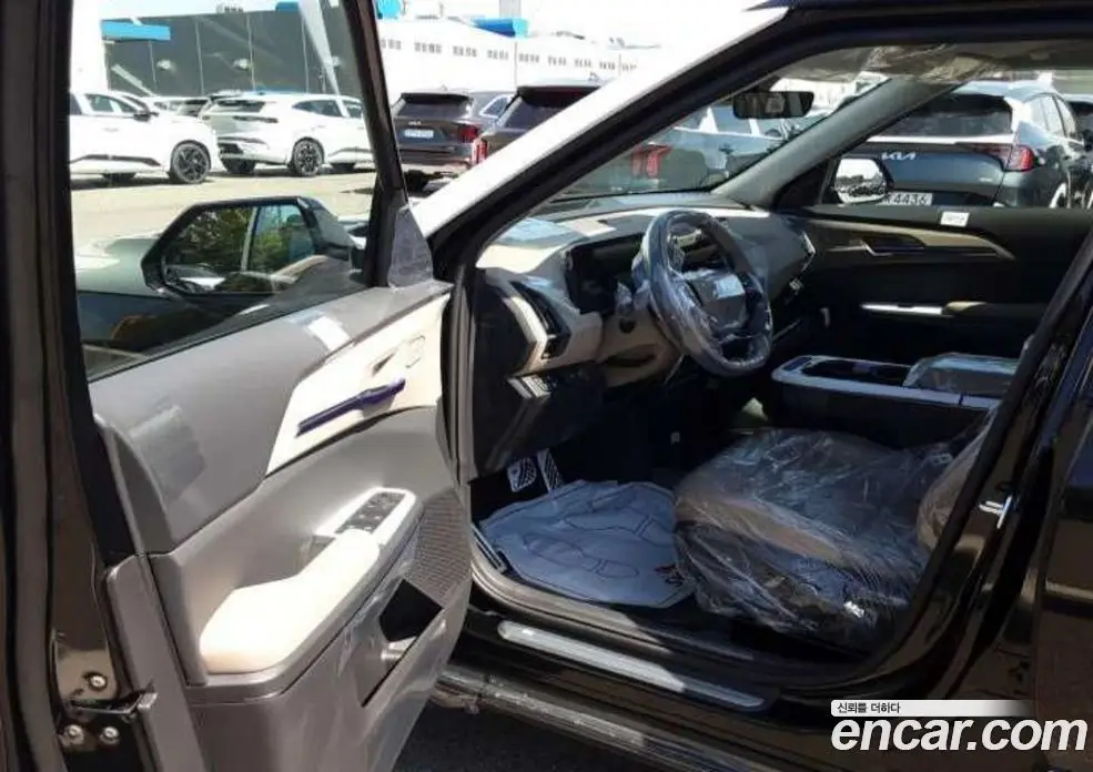 Kia EV5 2026 1.0 автомат (гидро), фото 4 Kia EV5 2026 1.0 автомат (гидро), фото 4