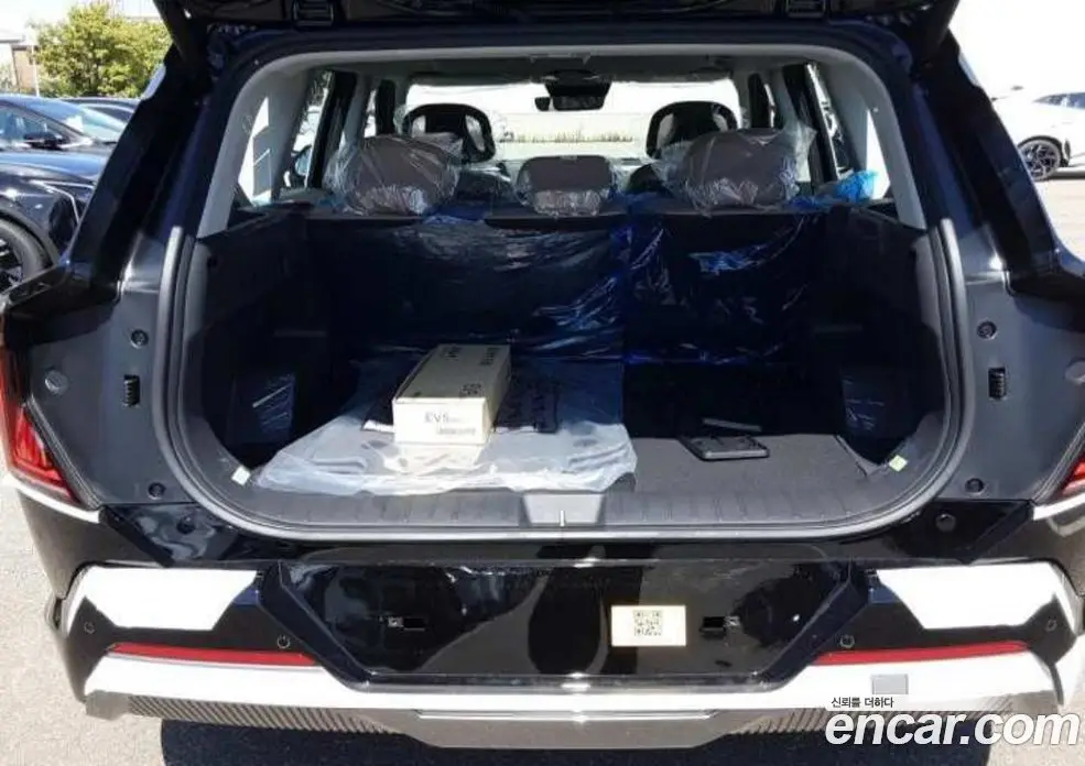 Kia EV5 2026 1.0 автомат (гидро), фото 9 Kia EV5 2026 1.0 автомат (гидро), фото 9