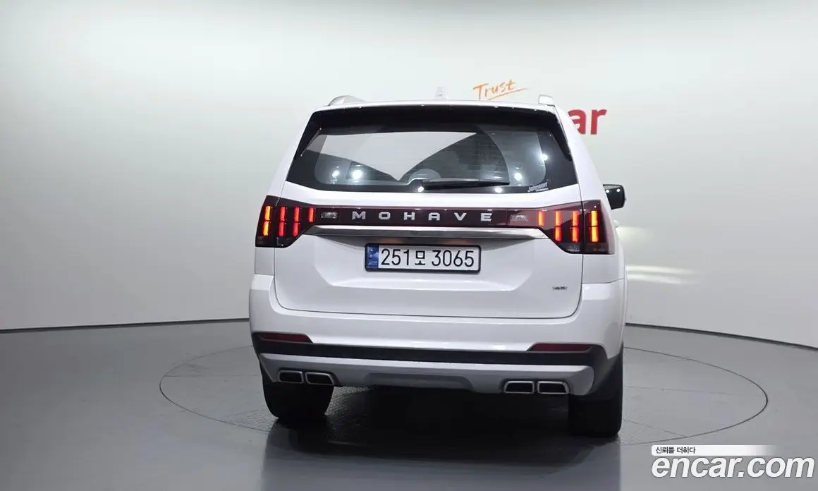 Kia Mohave 2023 3.0 автомат (гидро), фото 4