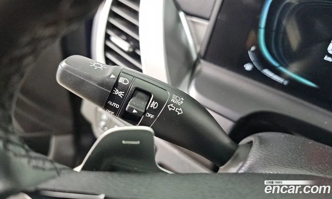 Kia Seltos 2023 1.6 автомат (гидро), фото 19 Kia Seltos 2023 1.6 автомат (гидро), фото 19