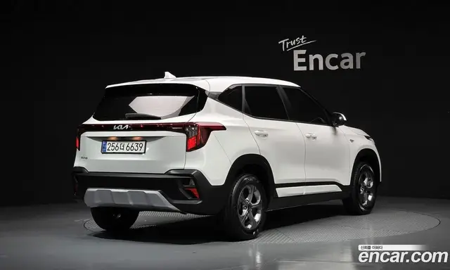 Kia Seltos 2024 1.6 автомат (гидро), миниатюра 2 Kia Seltos 2024 1.6 автомат (гидро), миниатюра 2