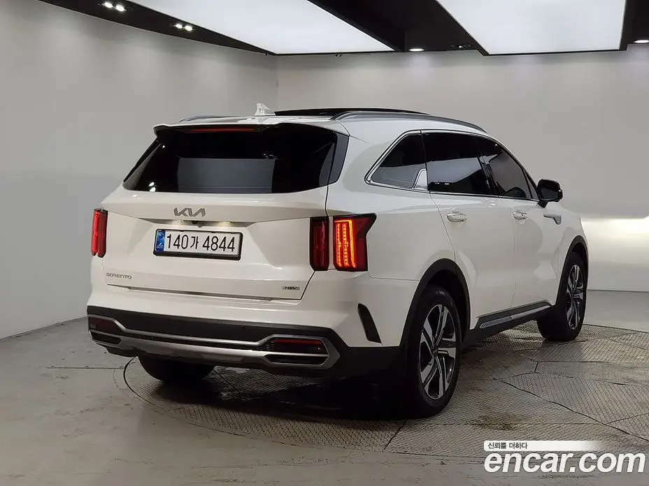 Kia Sorento 2022 1.6 автомат (гидро), фото 2 Kia Sorento 2022 1.6 автомат (гидро), фото 2