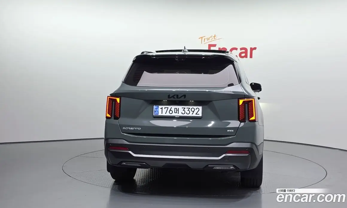 Kia Sorento 2023 2.5 автомат (гидро), фото 4 Kia Sorento 2023 2.5 автомат (гидро), фото 4