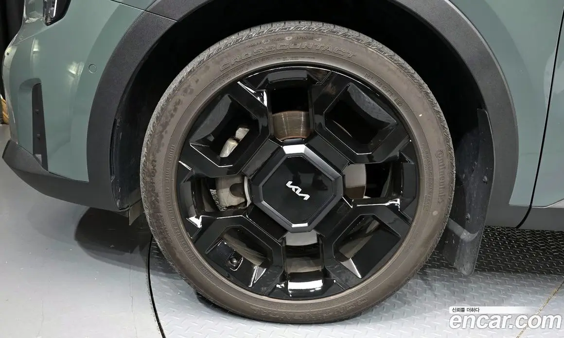 Kia Sorento 2023 2.5 автомат (гидро), фото 5 Kia Sorento 2023 2.5 автомат (гидро), фото 5