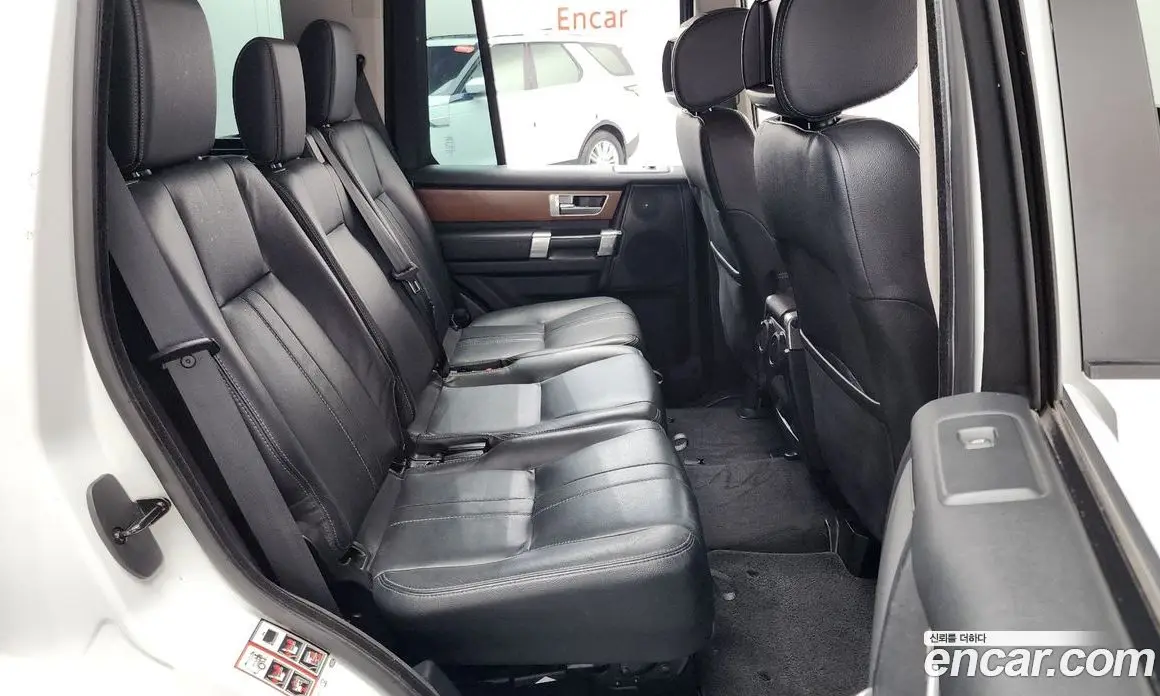 Land Rover Discovery 2016 3.0 автомат (гидро), фото 11 Land Rover Discovery 2016 3.0 автомат (гидро), фото 11