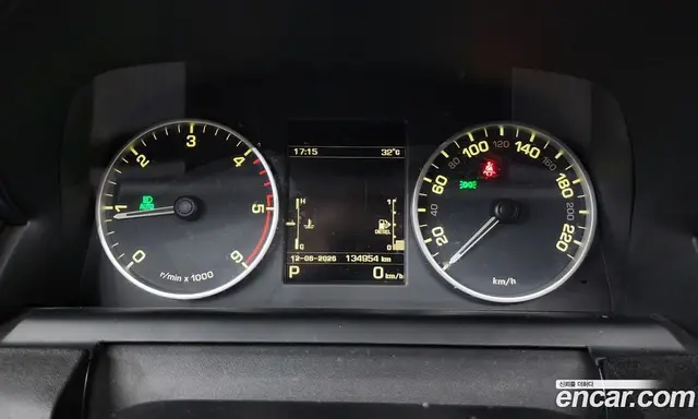 Land Rover Discovery 2016 3.0 автомат (гидро), миниатюра 8 Land Rover Discovery 2016 3.0 автомат (гидро), миниатюра 8