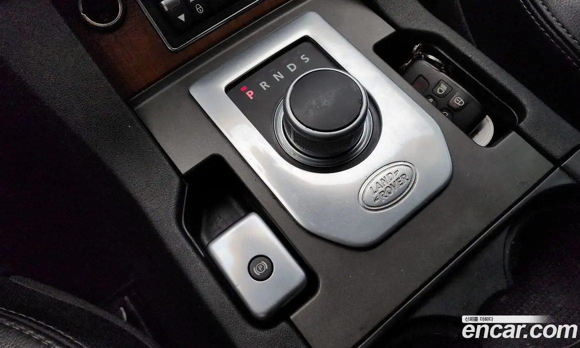 Land Rover Discovery 2016 3.0 автомат (гидро), фото 9 Land Rover Discovery 2016 3.0 автомат (гидро), фото 9