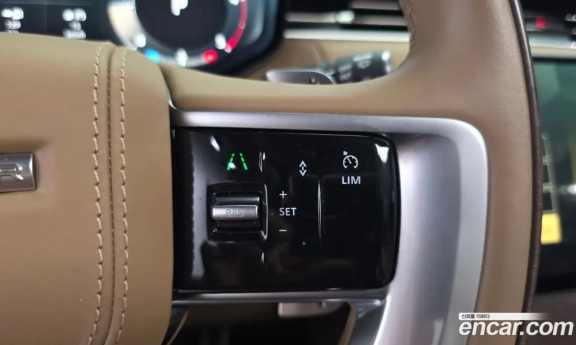 Land Rover Range Rover 2024 3.0 автомат (гидро), фото 18